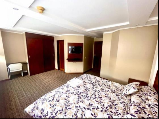 1420 Lujosa Habitacion - Hotel Akros Quito Exteriér fotografie